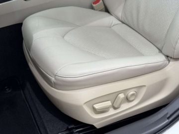 Toyota Camry IX Sedan 2.5 Hybrid Dynamic Force 218KM 2022 Toyota Camry Comfort Kamera cofania Ele. Fotele CarPlayAndroid Auto LED, zdjęcie 9