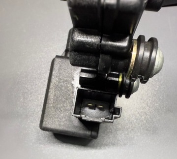 BMW 3 E46 COUPE MECHANIZMUS MOTOREK ZVEDÁNÍ ZADNÍ OKNO