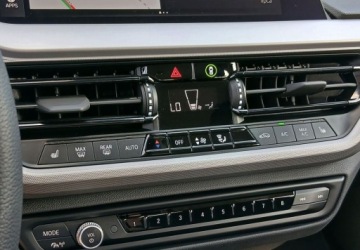 BMW Seria 1 F70 2024 BMW Seria 1 BMW 118i Advantage od 499zlMC Advantage LED Podgrzewanie fotel, zdjęcie 13