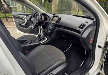 Opel Insignia I Sports Tourer 1.6 Turbo ECOTEC 180KM 2012 Opel Insignia Opel Insignia 1.6 Turbo Innovation 1.6 Benzyna 180KM, zdjęcie 19