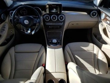 Mercedes GLC C253 2019 Mercedes-Benz GLC Mercedes-Benz GLC 300 4MATIC, od ubezpieczalni 2.0 241KM, zdjęcie 6