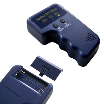 DUPLIKATOR RFID KOPIARKA DO KART I BRELOKÓW 125 kHz NA BATERIE AUTOMATYCZNA