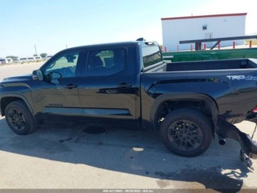 Toyota Tundra II 2024 Toyota Tundra Limited 2024 3.4l 3.4 Benzyna 389KM, zdjęcie 2