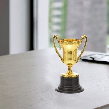 МАЛЕНЬКАЯ КРУЖКА ДЛЯ УЧАСТИЯ МИНИ МЕТАЛЛ ТРОФЕИ 24 ШТ.