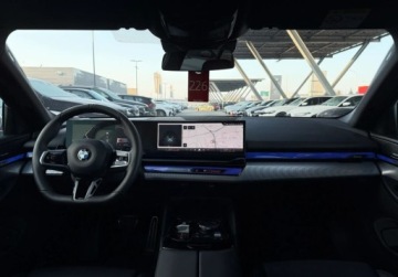 BMW Seria 5 G90-91 2025 BMW Seria 5 I wlasciciel Hak M Sport Gwarancja Bezwypadkowy FVAT23, zdjęcie 15