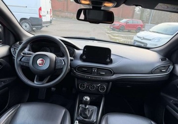 Fiat Tipo II Hatchback 1.4 T-Jet 120KM 2019 Fiat Tipo Fiat Tipo 1.4 T-Jet 16v Sport 1.4 Benzyna 120KM, zdjęcie 9