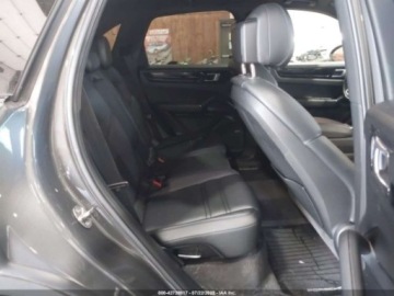 Porsche Cayenne III 2021 Porsche Cayenne E-HYBRID 2021, od ubezpieczalni 3.0 Benzyna 335KM, zdjęcie 7