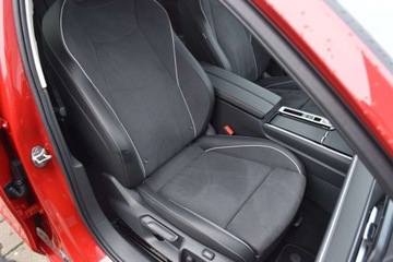 Volkswagen Passat B8 Variant Facelifting 2.0 TDI SCR 150KM 2025 Volkswagen Passat Variant 2.0TDI DSG 150KM Elegance HAK IQ.Drive 17 Sporto, zdjęcie 34