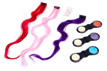 Набор аксессуаров: мел для окрашивания волос, косы, ромбы.