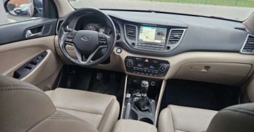 Hyundai Tucson III SUV 1.6 GDI 132KM 2017 Hyundai Tucson 102.000 km benzyna 2017r. Skora. 1.6 Benzyna 132KM, zdjęcie 6