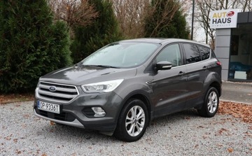 Ford Kuga II SUV Facelifting 2.0 TDCi 150KM 2018 Ford Kuga Automat, 4x4 naped, Skora, Nawigacja, El. Klapa bag. GWARANCJA...