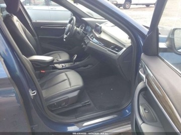 BMW X1 F48 2021 BMW X1 2021 BMW X1 xDrive28i Sports Activity Vehicle 2.0 Benzyna 238KM, zdjęcie 9