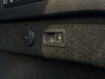 Volkswagen Passat B8 Variant Facelifting 2.0 TDI SCR 200KM 2022 Volkswagen Passat R-Line 4Mot. HarmanKardon LED Matrix Hak Kamera Cofania, zdjęcie 35