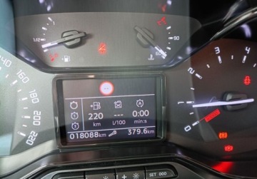 Citroen Berlingo III Osobowy M 1.2 PureTech 110KM 2023 Citroen Berlingo N1 Bogate wyposazenie Niski Przebieg 1.2 Benzyna 110KM, zdjęcie 10