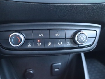 Opel 2022 Opel Crossland 1.2 Turbo, Salon Polska, zdjęcie 12