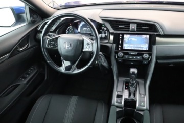 Honda Civic X Hatchback 5d 1.0 VTEC Turbo 129KM 2018 Honda Civic 1.0 VTEC Turbo, Salon Polska, Automat, zdjęcie 6