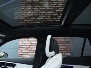 Mercedes GLC C254/X254 Coupe 2.0 220d 197KM 2025 MERCEDES-BENZ GLC 220 d 4-Matic AMG Line 2.0 (197KM) 2025, zdjęcie 10