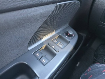 Volkswagen Golf VI Variant 1.6 TDI-CR DPF 105KM 2009 Volkswagen Golf 1.6 TDI 105 KM, Klimatyzacja,, zdjęcie 9