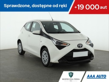 Toyota Aygo II Hatchback 3d Facelifting 1.0 VVT-i 72KM 2021 Toyota Aygo 1.0 VVT-i, Salon Polska, VAT 23%