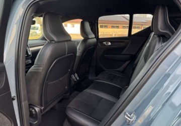 Volvo XC40 2021 Volvo XC 40 2,0 B4 197ps Hybr Multi Led Virtual Tacho Blis Skora Reling Se, zdjęcie 21