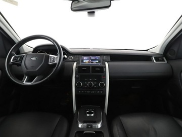 Land Rover Discovery Sport SUV 2.0 TD4 150KM 2018 Land Rover Discovery Sport 2.0Td4 SE AWD, zdjęcie 14