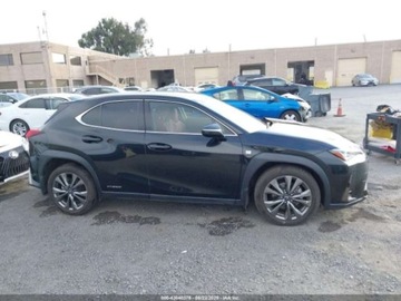 Lexus UX 2019 Lexus UX 2019 LEXUS UX 250H F SPORT 2.0 Hybryda 181KM, zdjęcie 8