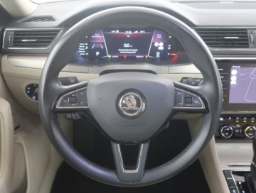 Skoda Superb III Liftback Facelifting 2.0 TSI 190KM 2020 Skoda Superb 2.0 TSI, Salon Polska, Serwis ASO, zdjęcie 15