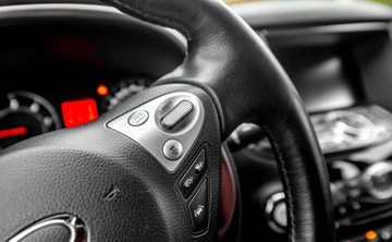 Infiniti FX II Crossover 3.0d V6 238KM 2011 Infiniti FX S 3.0d 238ps Navi Bose Bixenon 4x4 Szyberdach Radar Szwajcaria, zdjęcie 32