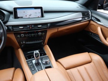 BMW X6 F16 Crossover xDrive30d 258KM 2017 BMW X6 xDrive30d, Salon Polska, 254 KM, 4X4, zdjęcie 7