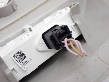 LAMPA INTERIÉR KABINY ORIGINÁLNÍ RENAULT CLIO IV 17R