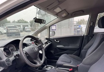 Honda Jazz III 2014 Honda Jazz 1.3 IMA Hybrid 1 rej. 032015r automat 1.3 Hybryda 98KM, zdjęcie 4