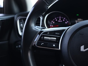 Kia Ceed III Kombi Facelifting 1.5 T-GDI 160KM 2022 Kia Ceed 1.5 T-GDI, Salon Polska, 1. Właściciel, zdjęcie 15