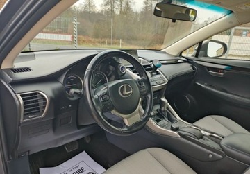 Lexus NX I SUV 300h 197KM 2015 Lexus NX Salon POLSKA Ladny GWARANCJA Zobacz 2.5 Hybryda 197KM, zdjęcie 21