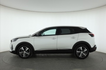 Peugeot 3008 II Crossover Facelifting  1.2 PureTech 130KM 2023 Peugeot 3008 1.2 PureTech, Salon Polska, zdjęcie 2