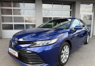 Toyota Camry IX Sedan 2.5 Hybrid Dynamic Force 218KM 2019 Toyota Camry salon Polska, FV-VAT23 2.5 Hybryda 218KM, zdjęcie 23