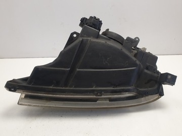 SUZUKI LIANA PŘEDNÍ SVĚTLO PRAVÁ EVROPA