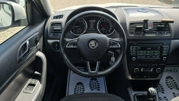 Skoda Yeti Minivan 2.0 TDI CR DPF 4x4 140KM 2013 Škoda Yeti Skoda Yeti 4x4, ksenon, webasto, zdjęcie 11