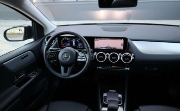 Mercedes Klasa B W247 Sports Tourer 1.3 B180  136KM 2019 Mercedes-Benz Klasa B Mercedes-Benz Klasa B 180 7G-DCT 1.3 Benzyna 136KM, zdjęcie 26