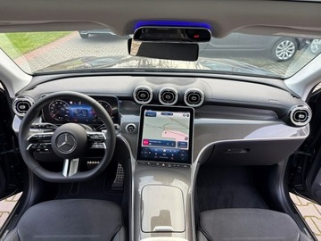 Mercedes GLC C254/X254 Coupe 2.0 220d 197KM 2024 Mercedes GLC 220 d Pakiet AMG Lampy cyfrowe FV23%, zdjęcie 8