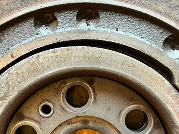 DWU MAS SPOJKA KOLO FORD FOCUS MK2 3M51-6477-EB