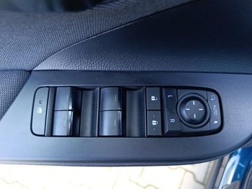 Toyota C-HR II SUV 1.8 Hybrid 140KM 2024 Toyota C-HR 1.8 Hybrid Style Toyota C-HR 1,8 Hybri, zdjęcie 21