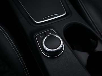 Mercedes Klasa B W246 Sports Tourer Facelifting 1.6 180 122KM 2017 Mercedes B B 180, Automat, Skóra, Navi, Klima, zdjęcie 15