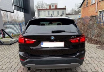 BMW X1 F48 Crossover xDrive18d 150KM 2016 BMW X1 BMW X1 xDrive18d xLine 2.0 Diesel 150KM, zdjęcie 4