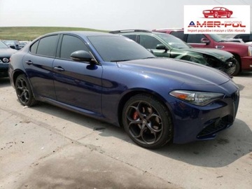 Alfa Romeo Giulia II Sedan 2.0 TBi 280KM 2019 Alfa Romeo Giulia 2019, 2.0L, 4x4, po gradobiciu