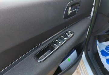 Peugeot 5008 I Minivan 1.6 HDi FAP 115KM 2013 Peugeot 5008 Peugeot 5008 1.6 Diesel 115KM, zdjęcie 10