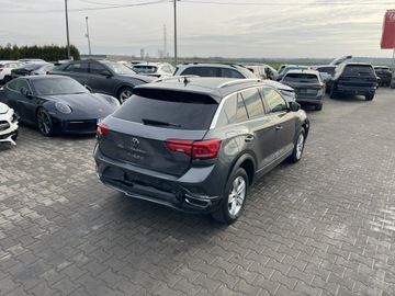Volkswagen T-Roc I SUV 1.5 TSI ACT 150KM 2021 Volkswagen T-Roc Klimatronik Podgrzewanie, zdjęcie 4