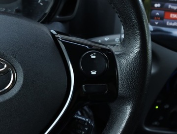 Toyota Aygo II Hatchback 3d Facelifting 1.0 VVT-i 72KM 2018 Toyota Aygo 1.0 VVT-i, Salon Polska, Klima, zdjęcie 20