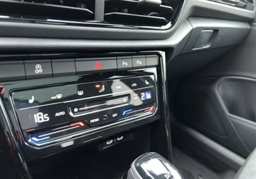 Volkswagen T-Roc I SUV Facelifting 1.5 TSI ACT 150KM 2025 Volkswagen T-Roc Final Edition 1.5 TSI DSG 1.5 Benzyna 150KM, zdjęcie 19