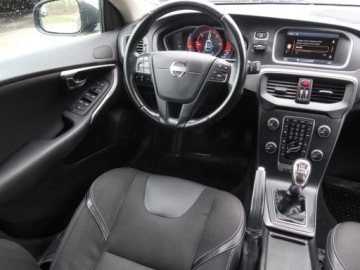 Volvo S40 II 2.0 D3 150KM 2012 Volvo V40 2.0 D3, Navi, Klima, Klimatronic, zdjęcie 6