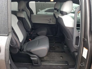 Toyota Sienna III 2022 Toyota Sienna 2022, 2.5L, 4x4, XSE, HYBRID, od ubezpieczalni 2.5 Hybryda, zdjęcie 9
